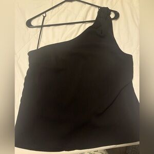 Dynamite asymmetrical tank